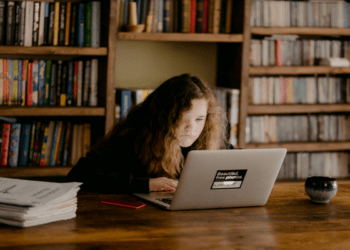 ¿De qué forma sacarle provecho a internet como persona común y corriente?
