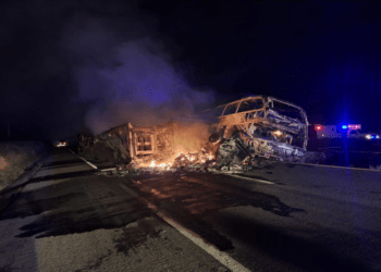 Accidente carretero en Sinaloa deja al menos 20 muertos