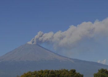 Popocatépetl registra más de mil minutos de tremor