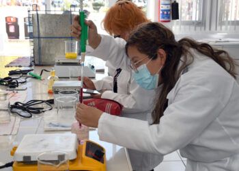 Fomenta BUAP ciencia entre jóvenes