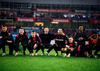 Leverkusen golea al Bayern y se enfila al título de la Bundesliga