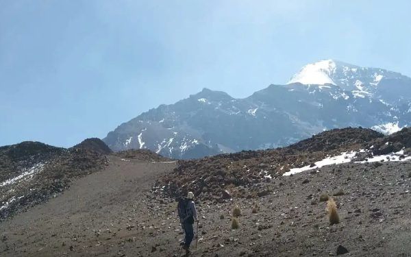 Continúa búsqueda del alpinista perdido en el Pico de Orizaba