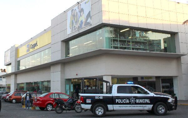 Farderos suman 1,803 robos en 2023