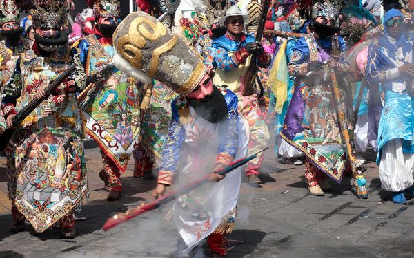 Refuerzan seguridad durante carnavales