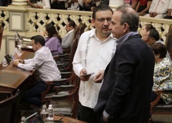 Se incorpora Eduardo Alcántara al Grupo Plural