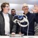 Apple lanza a la venta sus nuevas gafas Vision Pro