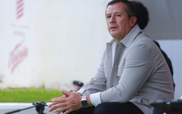 Ricardo Carbajal se juega el puesto esta noche ante Mazatlán