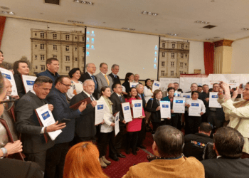Gobierno de Puebla recibe certificaciones federales para empresas turísticas