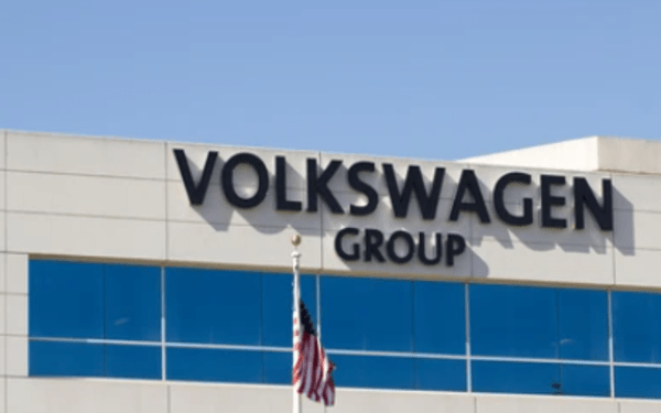 Trabajadores de VW en Estados Unidos solicitan unirse al sindicato UAW
