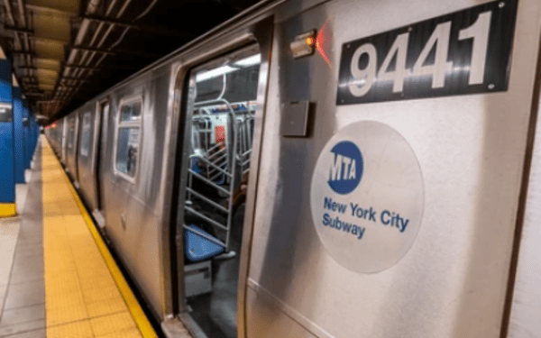 Tiroteo en el Metro de Nueva York deja un muerto y varios heridos