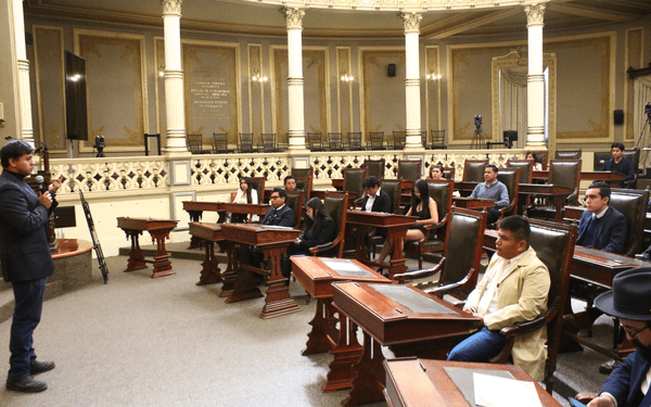 Congreso de Puebla promueve la participación de las y los jóvenes