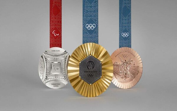 Presentan las medallas para los Juegos Olímpicos de París 2024