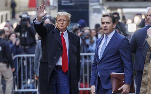 Juez impone “Ley Mordaza” a Trump para su juicio penal