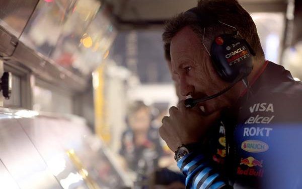 Horner lima asperezas con Jos Verstappen y asegura que Max seguirá en RedBull