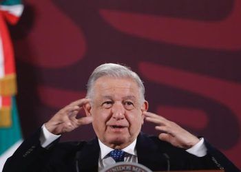 AMLO no descarta que incendios forestales sean causados por inmobiliarias