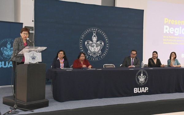 BUAP documenta estudios de género, actualiza reglamentos