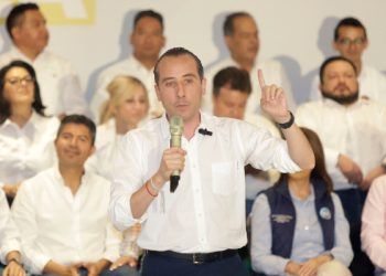 “Equipo de compromiso”: Riestra