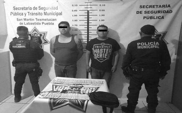 Capturan asaltantes con posesión de droga en Texmelucan