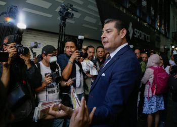 Fiscalía debe investigar a candidatos: Armenta