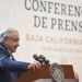 AMLO hace pública la deuda multimillonaria de Ricardo Salinas Pliego al SAT