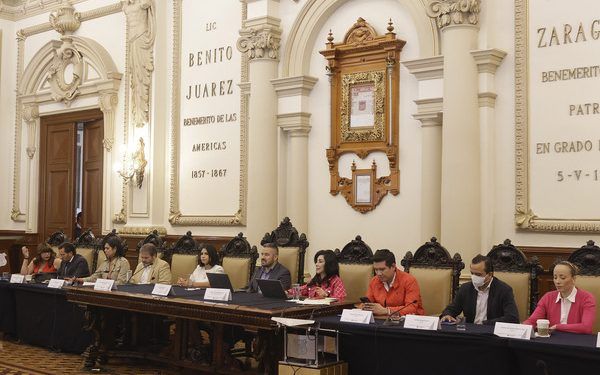 Llegan relevos a Puebla capital