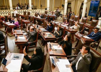 Congreso de Puebla recibe iniciativa para reducir la brecha social y de género en el ámbito deportivo