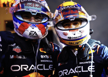 Checo finaliza segundo y sube al podio en Bahréin