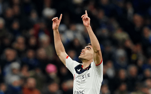 Johan Vázquez anota en derrota del Génova ante el Inter