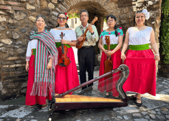 Mujeres al ritmo del son