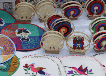 Preparan festejo para artesanos poblanos