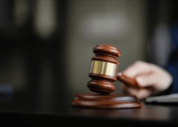 Condenan a 20 años de prisión a policía de Misisipi por torturar a dos afroamericanos