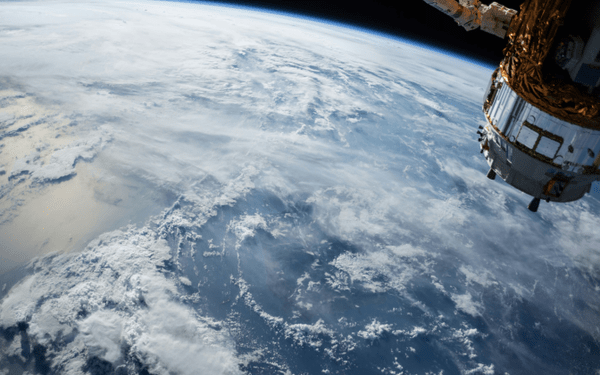 El síndrome de Kessler y la redefinición del espacio sideral