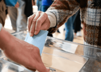 Coalición pro migrantes apela contra bloqueo a ley que les permitiría votar