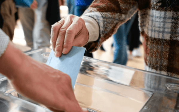 Coalición pro migrantes apela contra bloqueo a ley que les permitiría votar