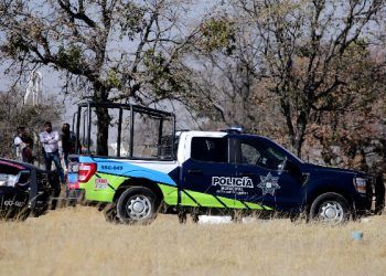 Policía localiza tres cadáveres envueltos en plástico en Galaxia La Calera