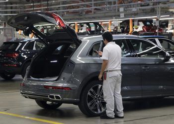 Sin gravedad, lesionados en planta Audi