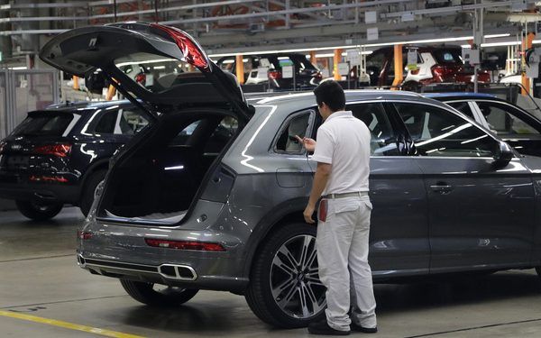 Sin gravedad, lesionados en planta Audi