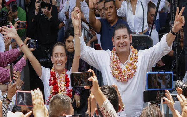Es momento del “sueño poblano”: Armenta Mier