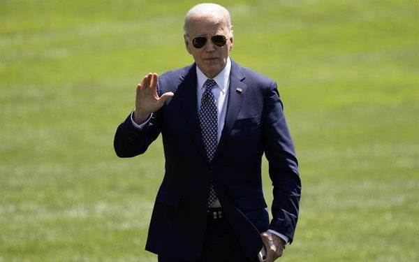 Biden dice estar dispuesto a debatir con Trump en televisión
