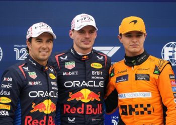 Max y Checo dominan la calificación del GP de Japón y hacen el 1-2
