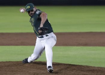 Pericos asegura la serie