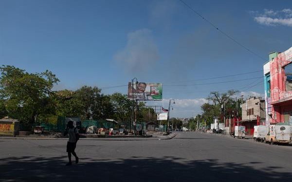 Hombres armados atacan el Palacio Nacional de Haití