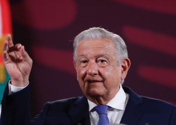 AMLO asegura que cardenal de Guadalajara pidió a EU intervenir en la campaña de 2006