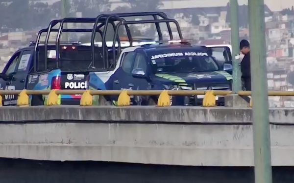 Guatemalteco intentó arrojarse de un puente en Bosques de San Sebastián