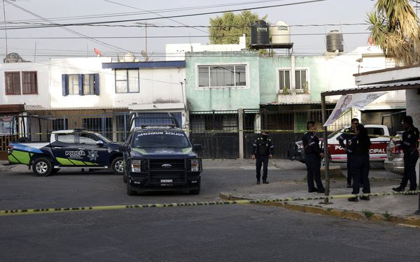 Asesinan a hombre durante riña en Bosques de San Sebastián