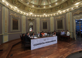Congreso de Puebla impulsa iniciativa para evitar acoso laboral contra mujeres en el ámbito público