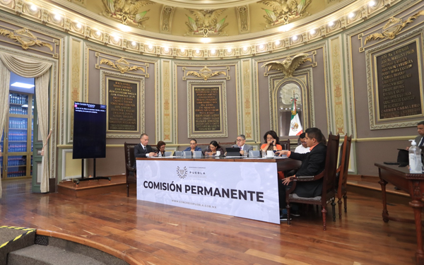 Presentan en el Congreso de Puebla exhorto para reforzar acciones de seguridad dirigidas a candidatas y candidatos