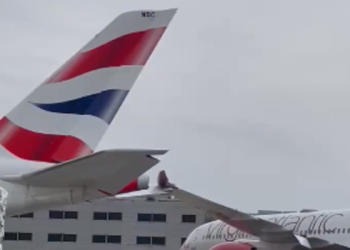 Dos aviones chocan en el aeropuerto de Heathrow sin dejar heridos