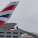 Dos aviones chocan en el aeropuerto de Heathrow sin dejar heridos