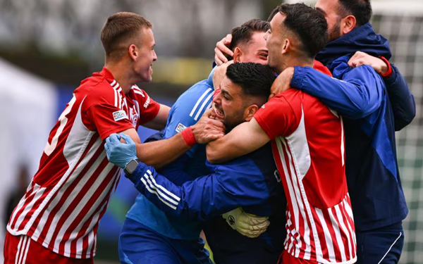Olympiacos y Milan jugarán la final de la Champions juvenil